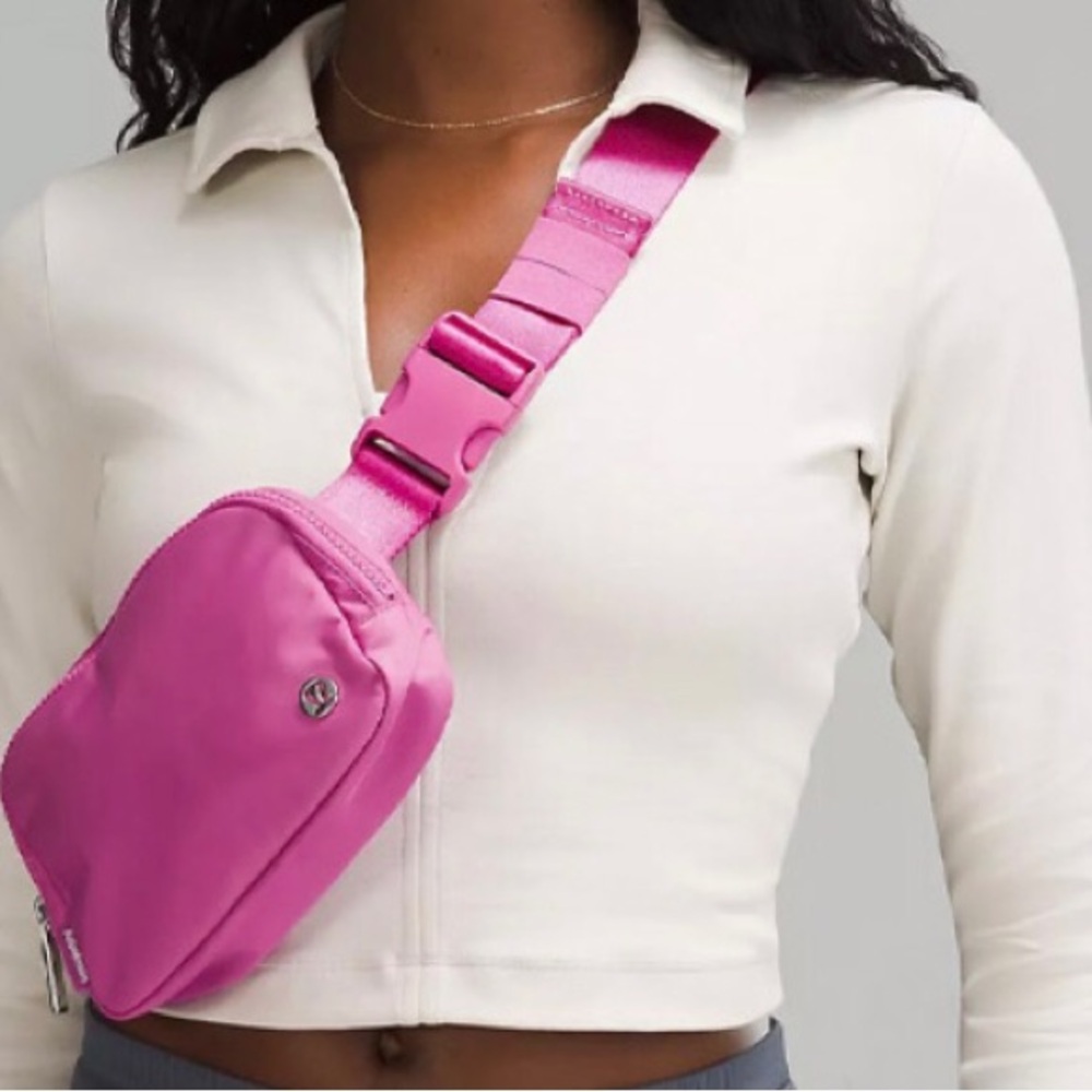 LULULEMON UNISEX EVERYWHERE BELT SONIC PINK